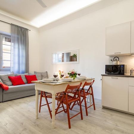 Central Station Apartment By Mmega Флоренция Екстериор снимка